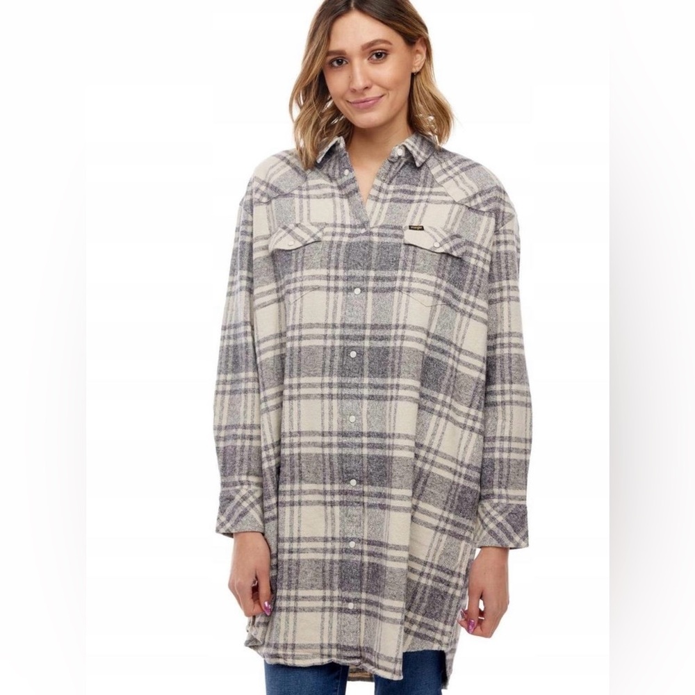 Women's Wrangler Plaid Long Pearl Snap Overshirt Flannel Medium Organic Cotton